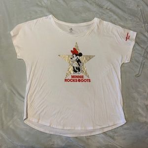 Disney Parks women’s tee NWOT Minnie Rocks Dots